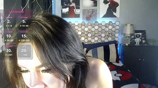 Snapshot of Hot_Metallica69 chatting on 09.28.25 Hot Metallica69 online show from 09.28.25