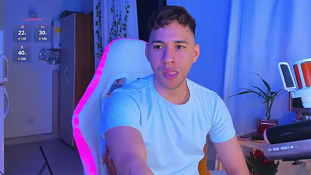 Snapshot of petter_coleman_ chatting on 05.17.26 petter coleman online show from 05.17.26