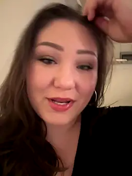 RosieDixx online show from 11.06.25