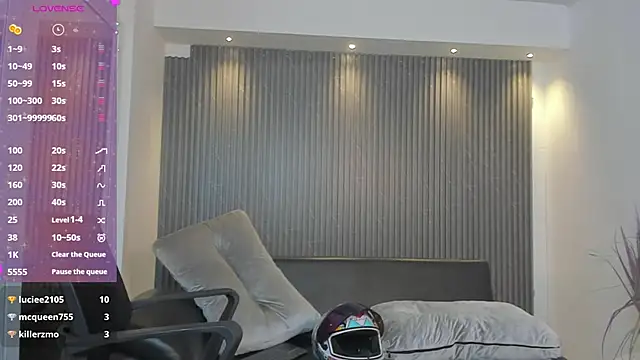 Snapshot of kimbrownn chatting on 01.23.25 kimbrownn online show from 01.23.25