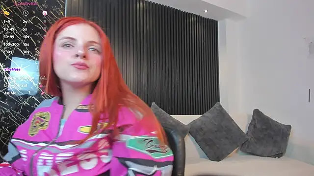 Snapshot of kimbrownn chatting on 02.14.25 kimbrownn online show from 02.14.25