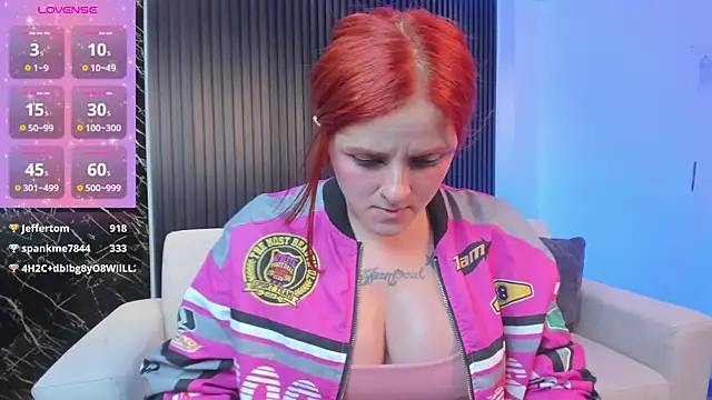 Snapshot of kimbrownn chatting on 02.14.25 kimbrownn online show from 02.14.25