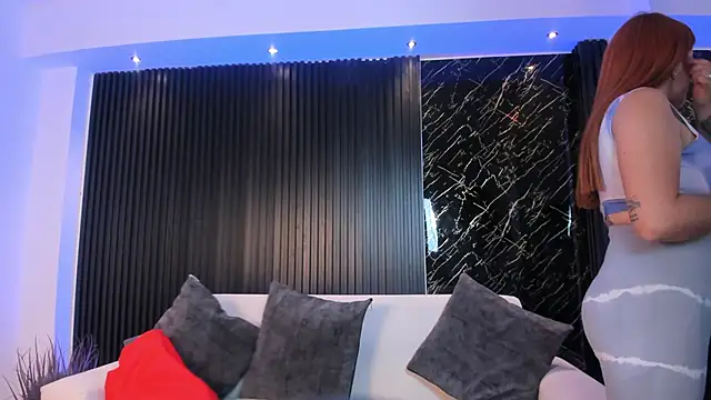 Snapshot of kimbrownn chatting on 03.11.25 kimbrownn online show from 03.11.25