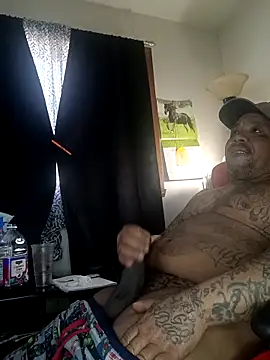 Snapshot of yellowwetfox chatting on 03.19.25 yellowwetfox online show from 03.19.25