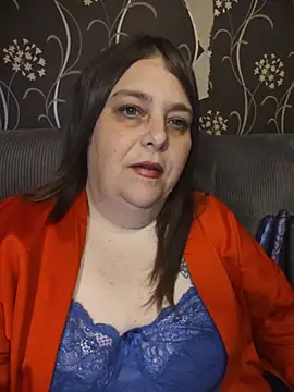 HouseWifeWhore Milf online show from 07.06.26