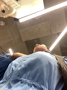 Snapshot of CrazzyChicks chatting on 09.15.25 CrazzyChicks online show from 09.15.25