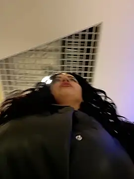 Snapshot of CrazzyChicks chatting on 11.03.25 CrazzyChicks online show from 11.03.25