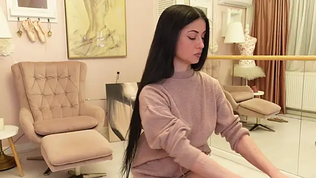 OliviaSirena online show from 02.26.25