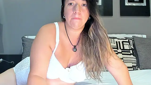 isabella rossse online show from 07.09.26
