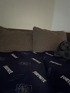 Snapshot of CarmelaAnthony chatting on 11.06.25 CarmelaAnthony online show from 11.06.25