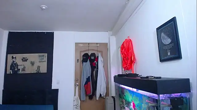 Snapshot of romeolovedark chatting on 01.31.25 romeolovedark online show from 01.31.25