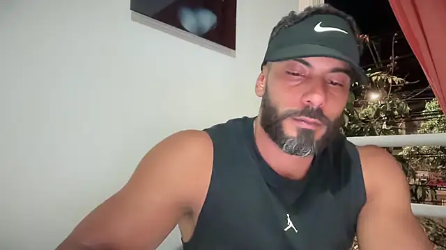 Snapshot of romeolovedark chatting on 09.12.25 romeolovedark online show from 09.12.25