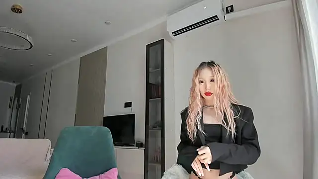 Pupasui02 online show from 06.05.26