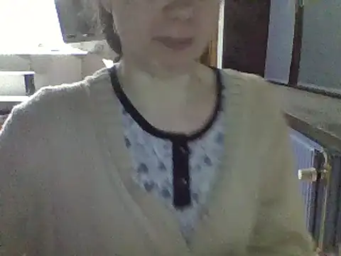 Moi Lina online show from 01.31.25