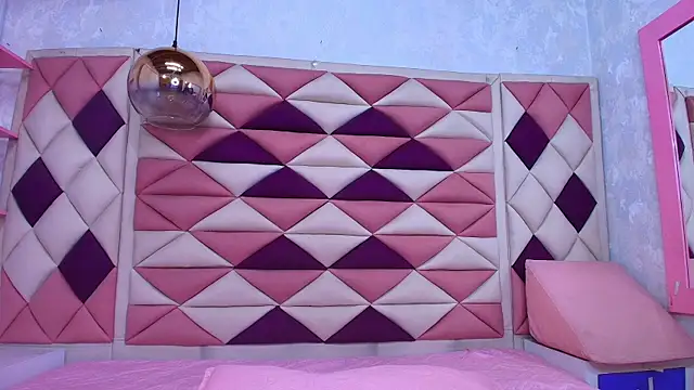 Snapshot of agath_69 chatting on 09.26.25 agath 69 online show from 09.26.25