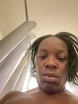 ChocolateBuns101 online show from 12.19.24