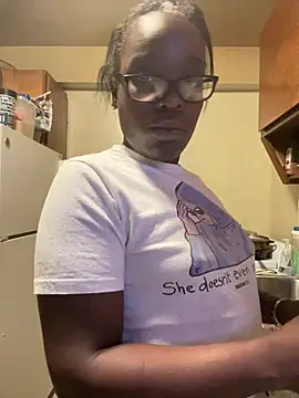 ChocolateBuns101 online show from 12.27.24