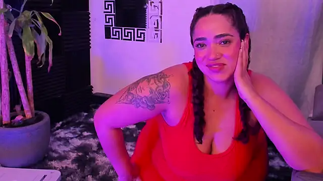 HannaMiillsxh online show from 04.13.26