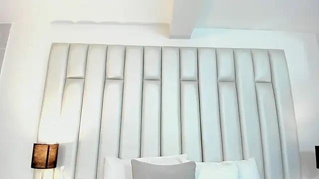 aandreaperez online show from 11.08.25