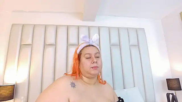 aandreaperez online show from 11.25.25