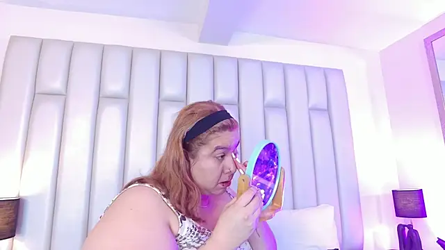 aandreaperez online show from 03.17.26