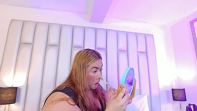 aandreaperez online show from 04.16.26