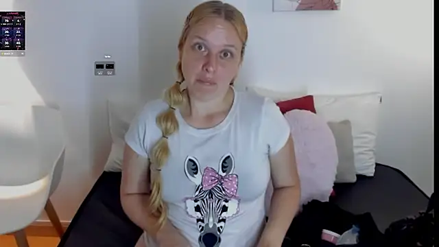 EmilySumer online show from 04.16.26