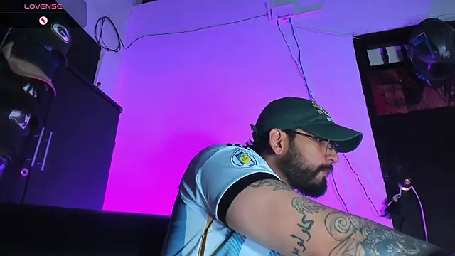 CamiloGray  online show from 12.19.25