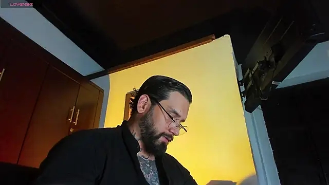 CamiloGray  online show from 02.17.26