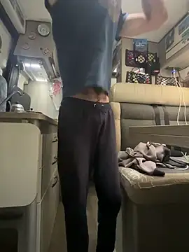 Hairy athlete online show from 09.17.25