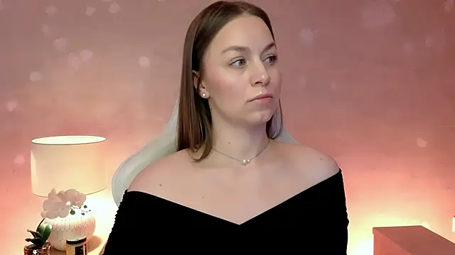 MilaFleur online show from 05.07.26