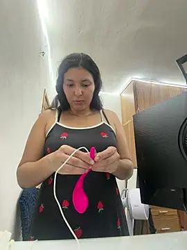 Snapshot of mariatudulceadiccion chatting on 06.17.26 mariatudulceadiccion online show from 06.17.26