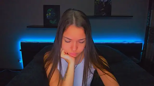 AlexaBarkley online show from 10.16.25