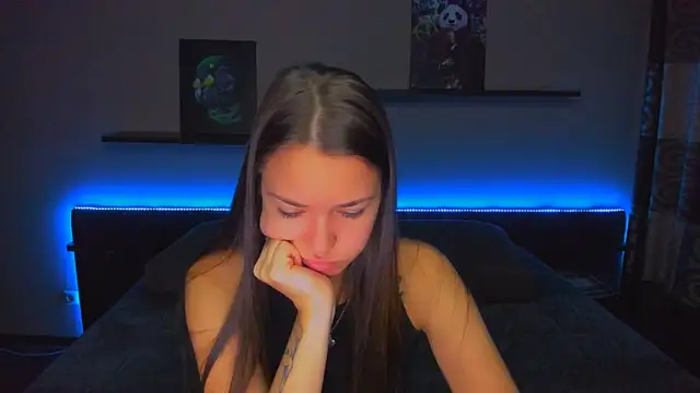 AlexaBarkley online show from 11.03.25