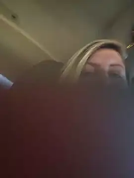 Snapshot of SheIsSomething chatting on 10.27.25 SheIsSomething online show from 10.27.25