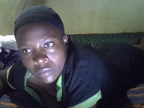 Snapshot of cute-shamza chatting on 10.01.25 cute-shamza online show from 10.01.25