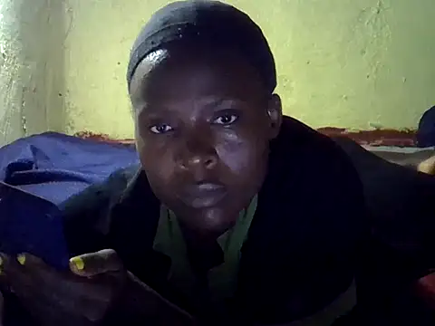 Snapshot of cute-shamza chatting on 10.18.25 cute-shamza online show from 10.18.25