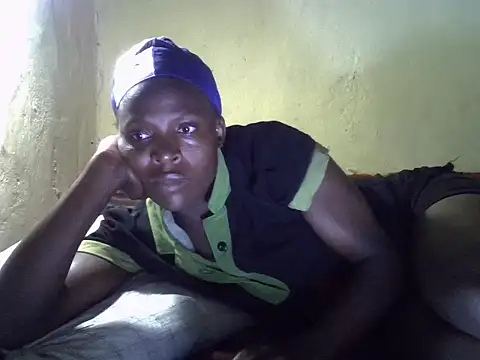 Snapshot of cute-shamza chatting on 10.31.25 cute-shamza online show from 10.31.25