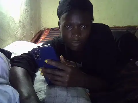 Snapshot of cute-shamza chatting on 11.02.25 cute-shamza online show from 11.02.25