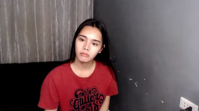 Snapshot of shecutie69 chatting on 05.24.26 shecutie69 online show from 05.24.26