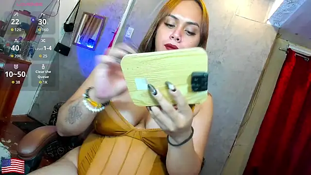 Snapshot of _MissKhimberlyXxx_ chatting on 04.28.26 MissKhimberlyXxx online show from 04.28.26
