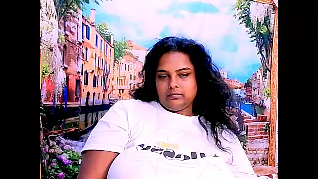 Snapshot of Indianfairy99 chatting on 04.08.26 Indianfairy99 online show from 04.08.26
