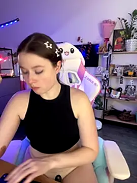 sweetest pie online show from 11.16.25