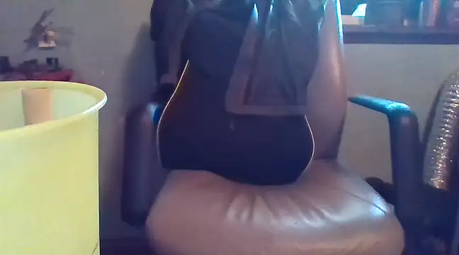 peaches playz online show from 03.08.25