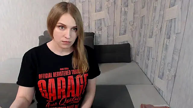 Pilly green  online show from 03.09.25