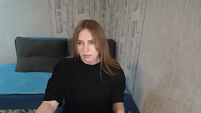 Pilly green  online show from 04.04.26