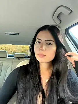 Snapshot of clairewntr chatting on 11.02.25 clairewntr online show from 11.02.25