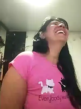 aisha latina online show from 12.06.24