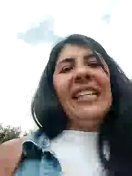 aisha latina online show from 12.06.24