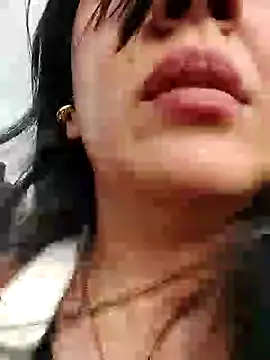 aisha latina online show from 12.11.24